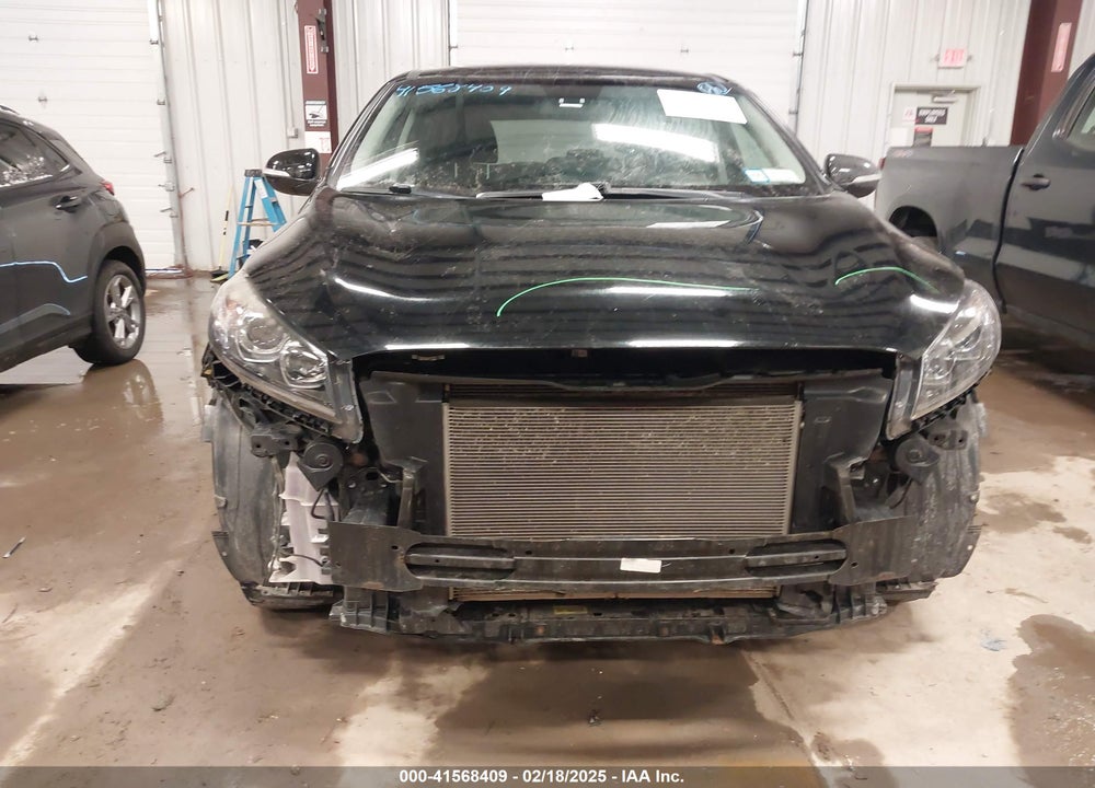 2019 KIA SORENTO 3.3L LX VIN: 5XYPGDA58KG441545
