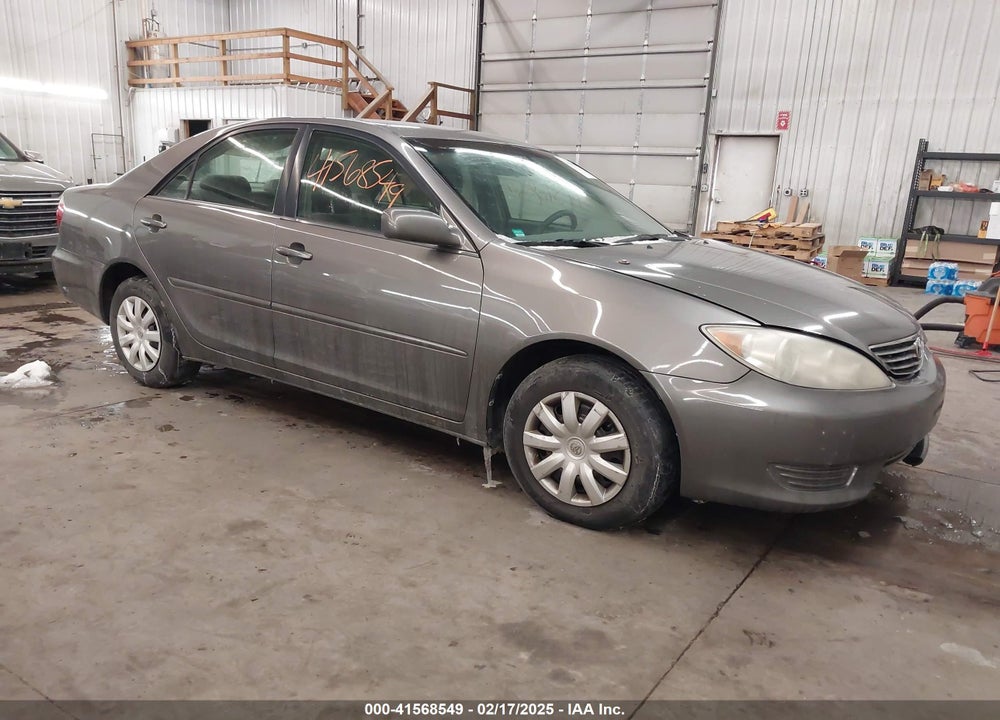 2005 TOYOTA CAMRY LE VIN: 4T1BE30K15U640131