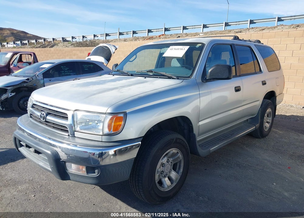 2000 TOYOTA 4RUNNER VIN: JT3GM84R1Y0066986