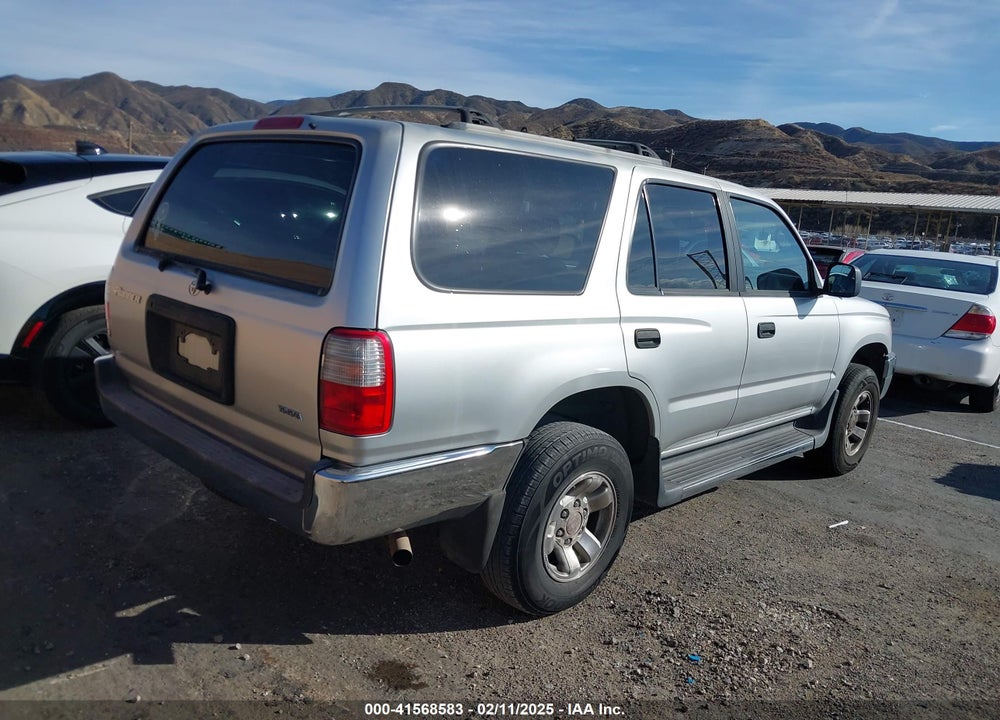 2000 TOYOTA 4RUNNER VIN: JT3GM84R1Y0066986