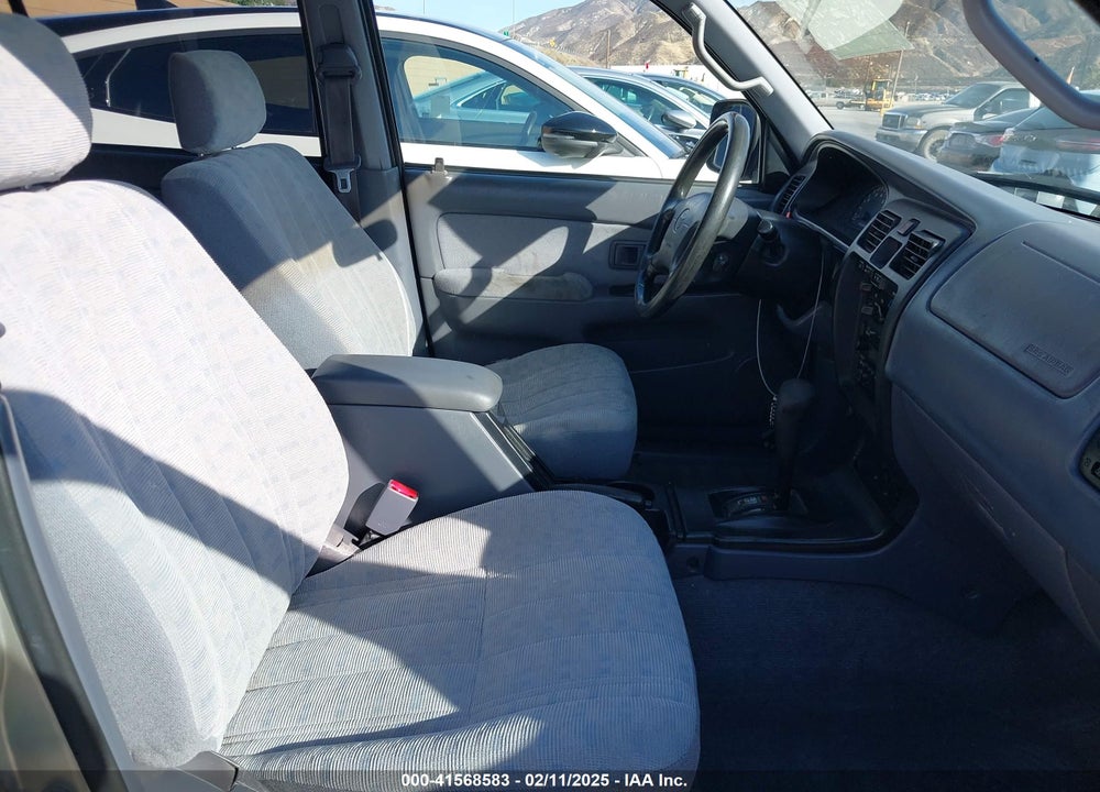 2000 TOYOTA 4RUNNER VIN: JT3GM84R1Y0066986
