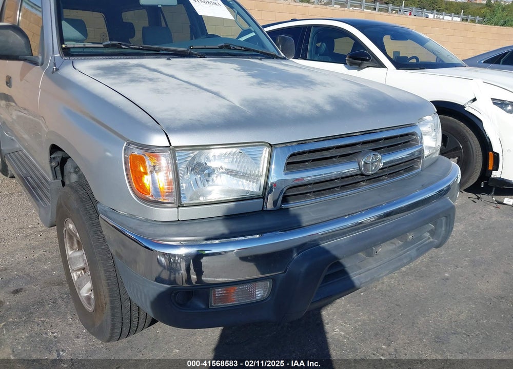 2000 TOYOTA 4RUNNER VIN: JT3GM84R1Y0066986