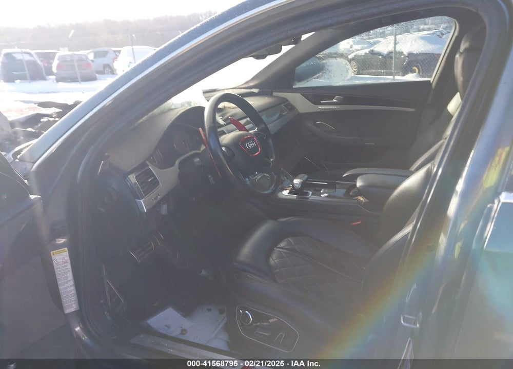 2014 AUDI S8 4.0T VIN: WAUD2AFD1EN003508