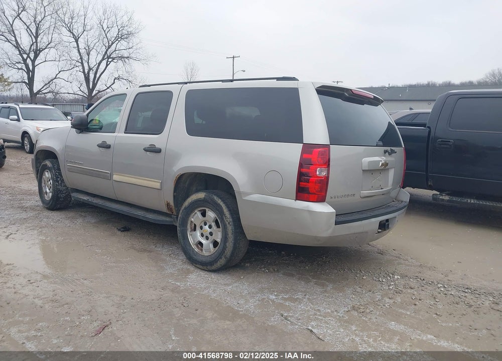 2009 CHEVROLET SUBURBAN 1500 LS VIN: 1GNFK16309R259972