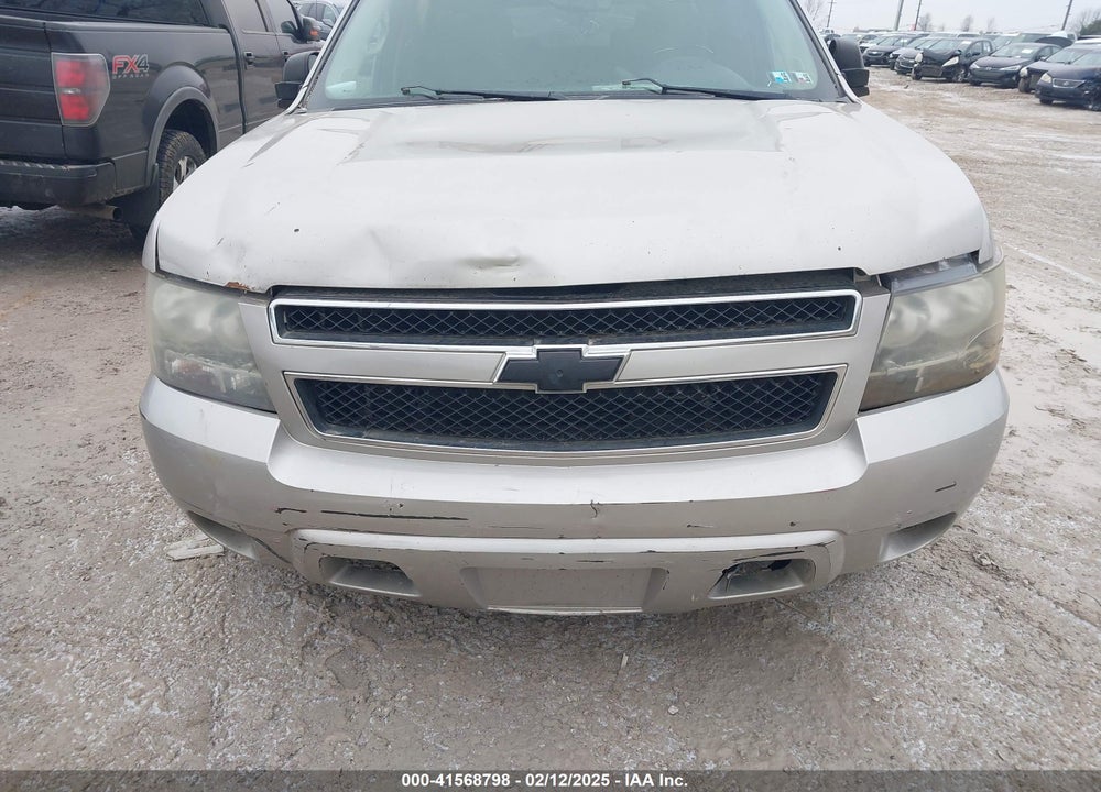 2009 CHEVROLET SUBURBAN 1500 LS VIN: 1GNFK16309R259972