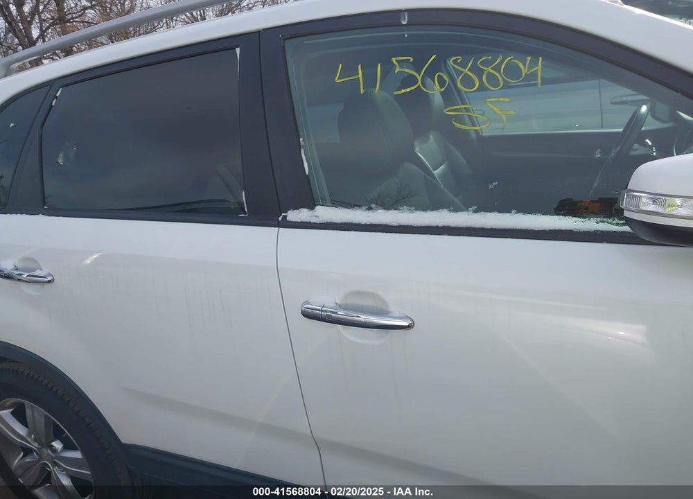 2013 KIA SORENTO EX V6 VIN: 5XYKUDA28DG371802