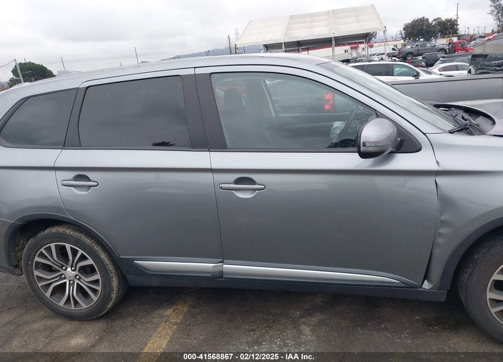 2017 MITSUBISHI OUTLANDER SE/SEL VIN: JA4AD3A34HZ044135