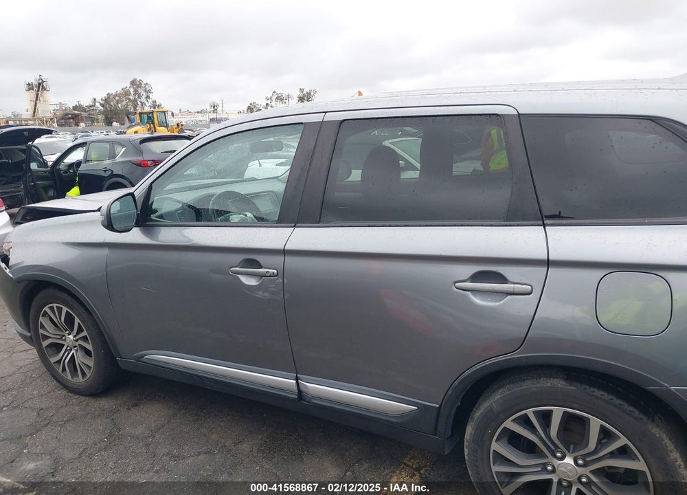 2017 MITSUBISHI OUTLANDER SE/SEL VIN: JA4AD3A34HZ044135