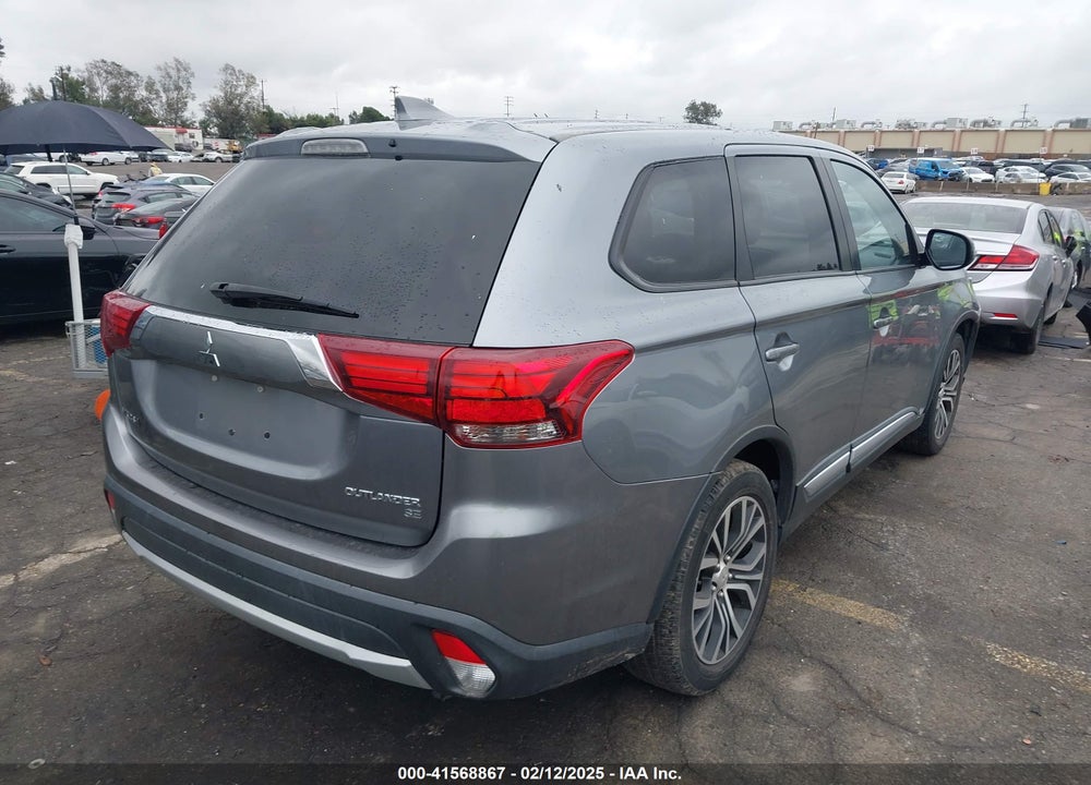 2017 MITSUBISHI OUTLANDER SE/SEL VIN: JA4AD3A34HZ044135