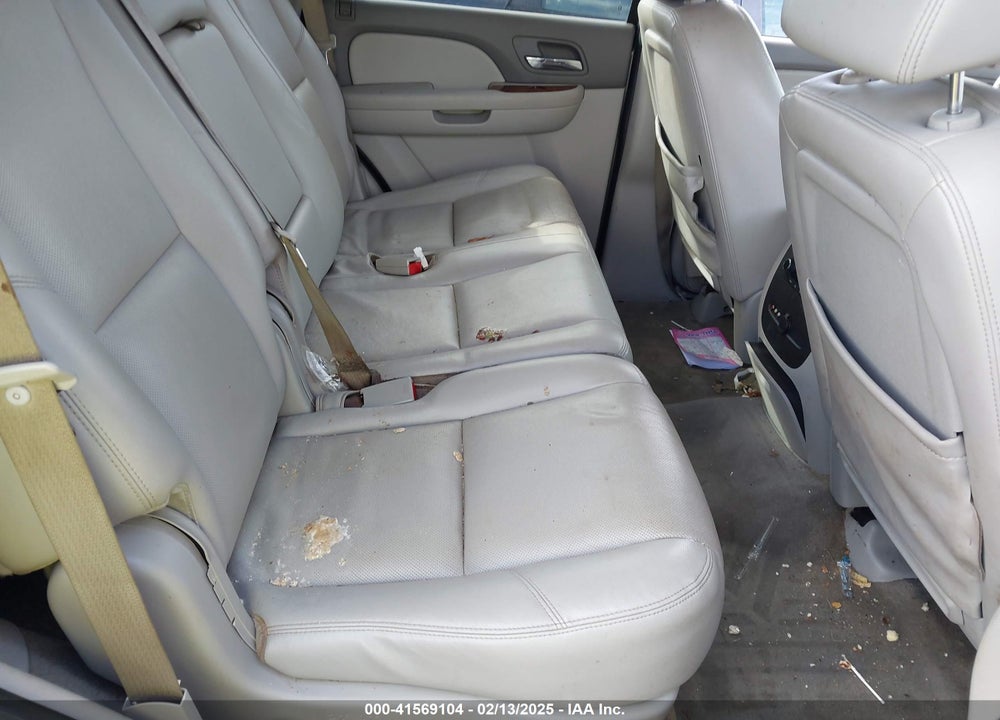 2009 CHEVROLET TAHOE VIN: 1GNFK33029R143324