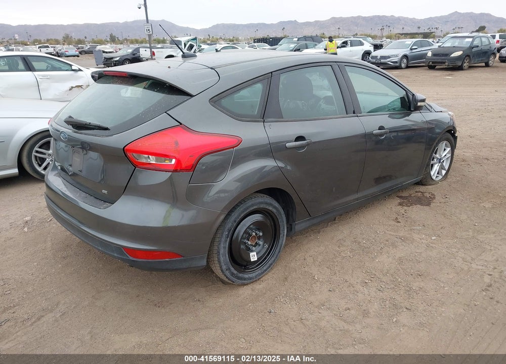 2016 FORD FOCUS VIN: 1FADP3K21GL351978