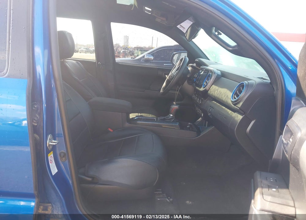 2018 TOYOTA TACOMA VIN: 3TMDZ5BNXJM044681