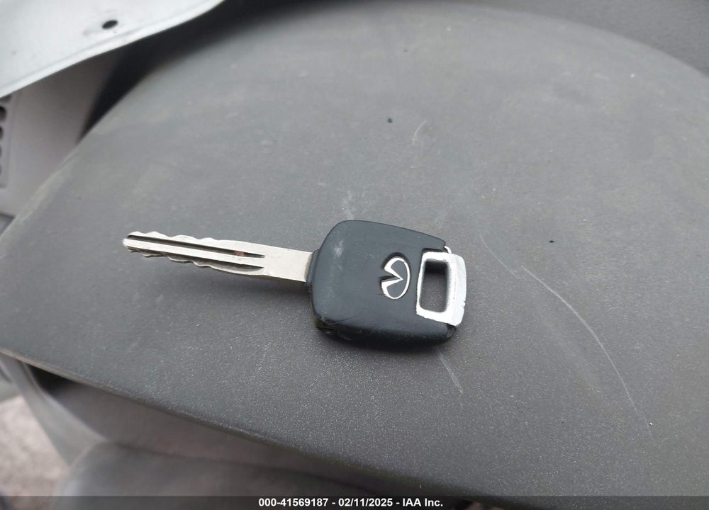 2004 INFINITI G35 VIN: JNKCV51E44M105028