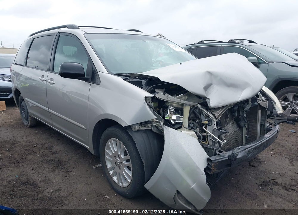 2010 TOYOTA SIENNA LE VIN: 5TDKK4CC5AS322812