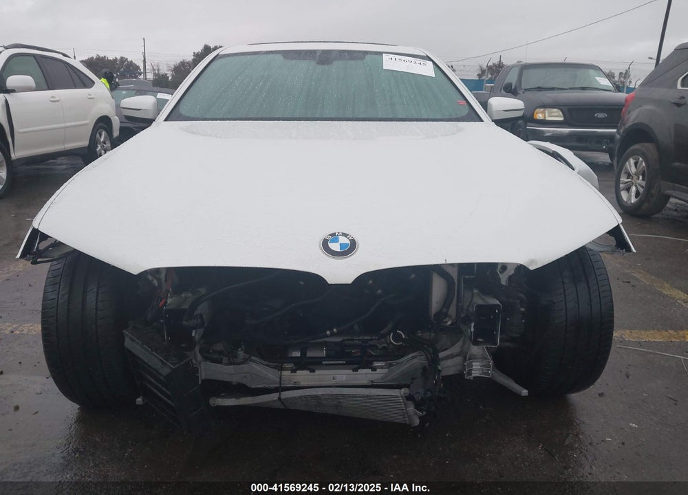 2018 BMW 530E VIN: WBAJA9C54JB250177