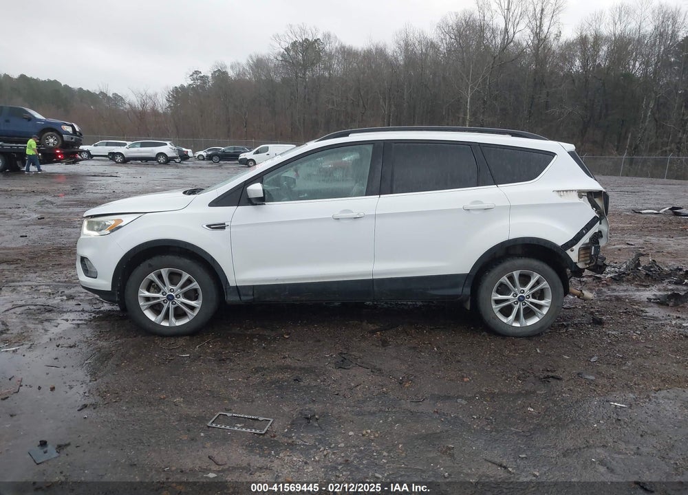 2017 FORD ESCAPE VIN: 1FMCU9G92HUA26299