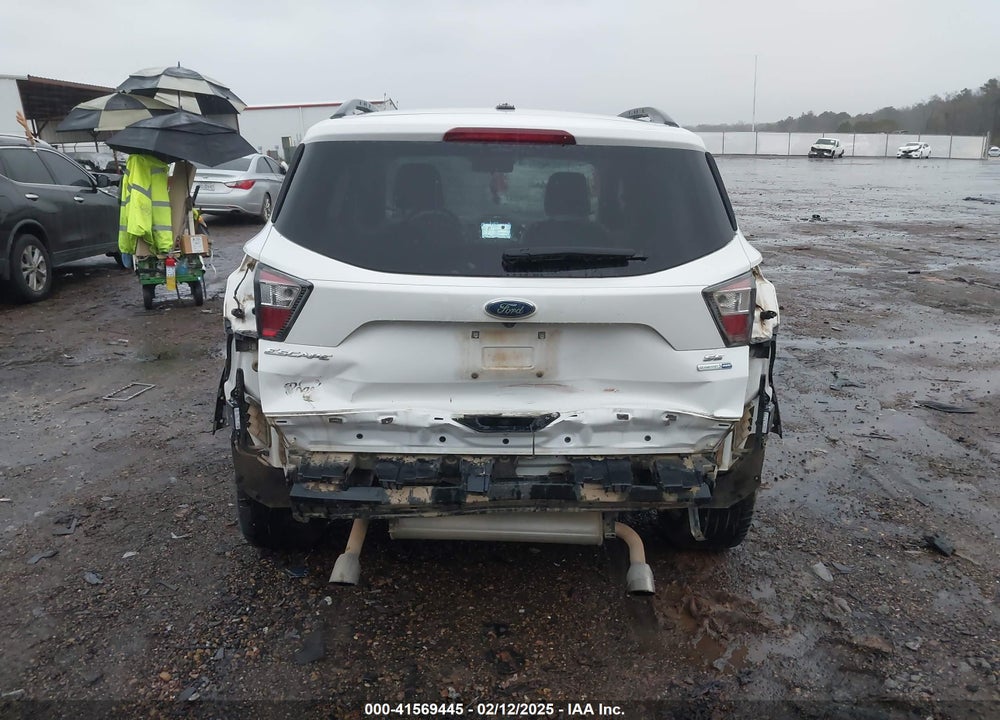 2017 FORD ESCAPE VIN: 1FMCU9G92HUA26299