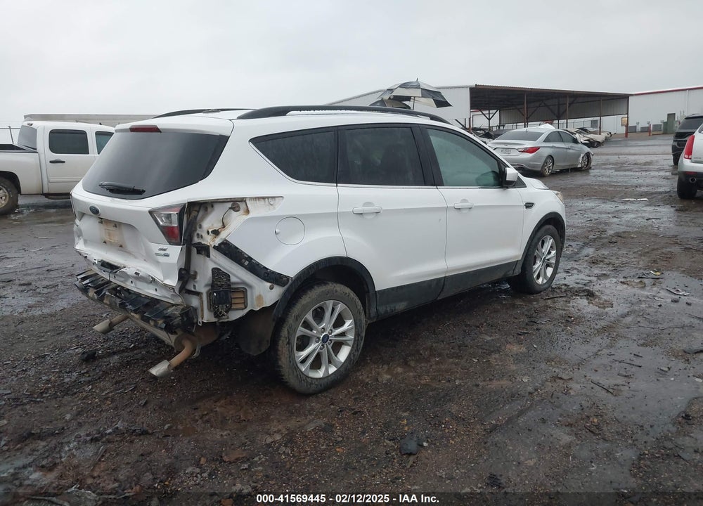 2017 FORD ESCAPE VIN: 1FMCU9G92HUA26299