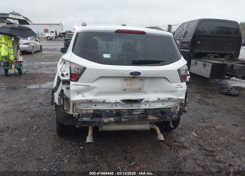 2017 FORD ESCAPE VIN: 1FMCU9G92HUA26299
