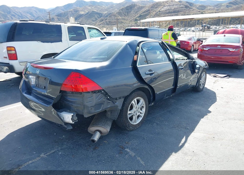 2007 HONDA ACCORD 2.4 EX VIN: 1HGCM567X7A130697