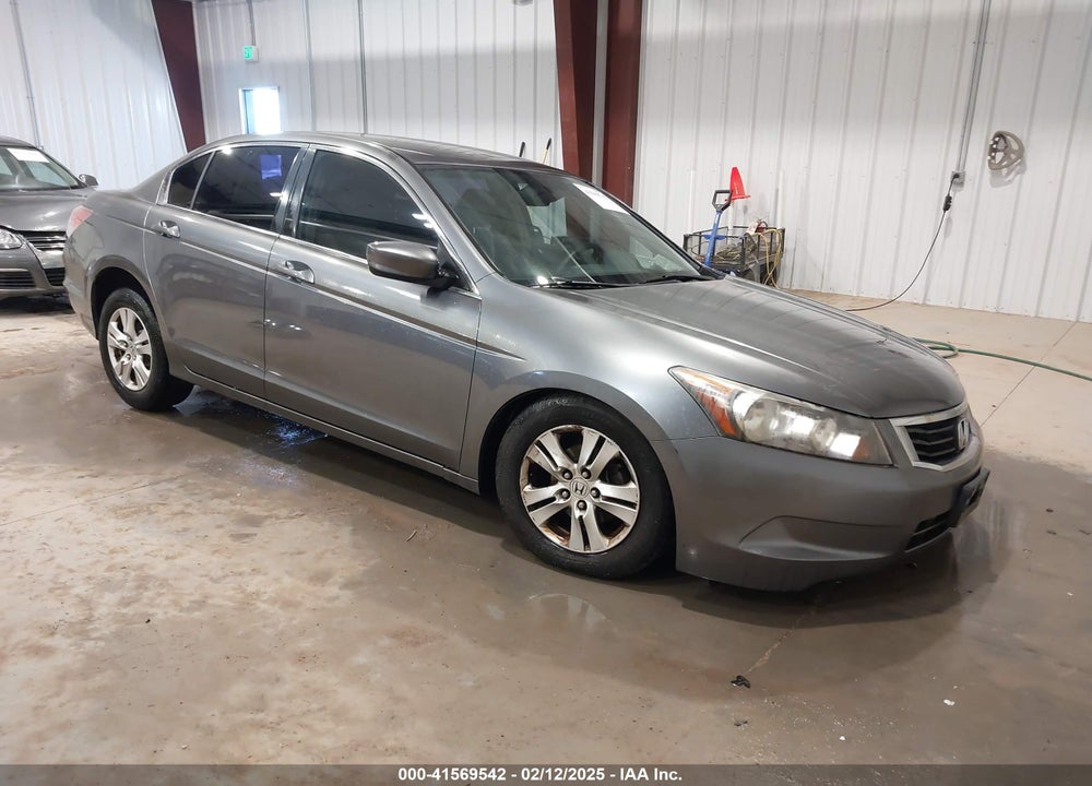 2008 HONDA ACCORD 2.4 LX-P VIN: JHMCP26438C044971