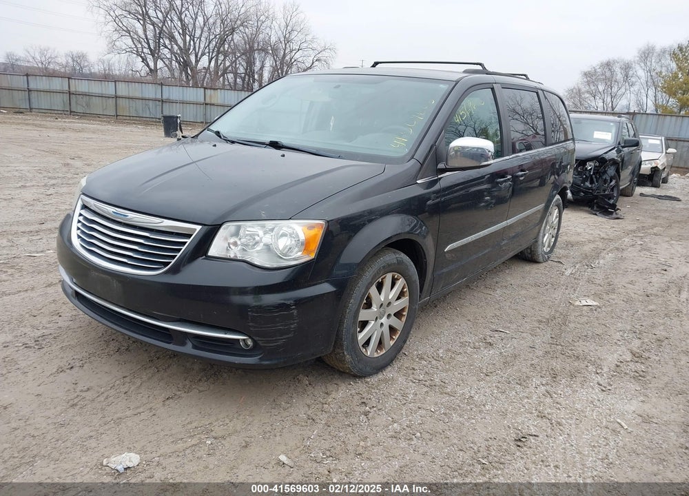 2012 CHRYSLER TOWN & COUNTRY VIN: 2C4RC1CG3CR228162