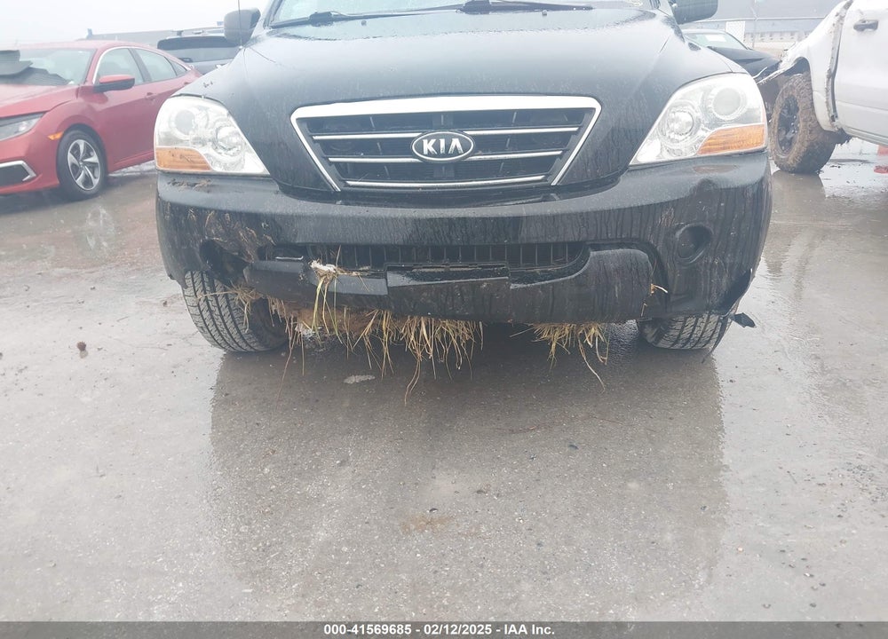 2008 KIA SORENTO VIN: KNDJC735485841748