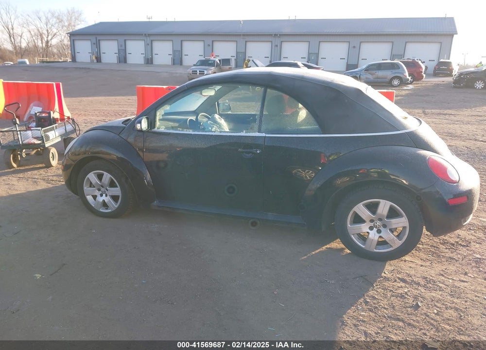 2007 VOLKSWAGEN NEW BEETLE VIN: 3VWRF31Y07M416355