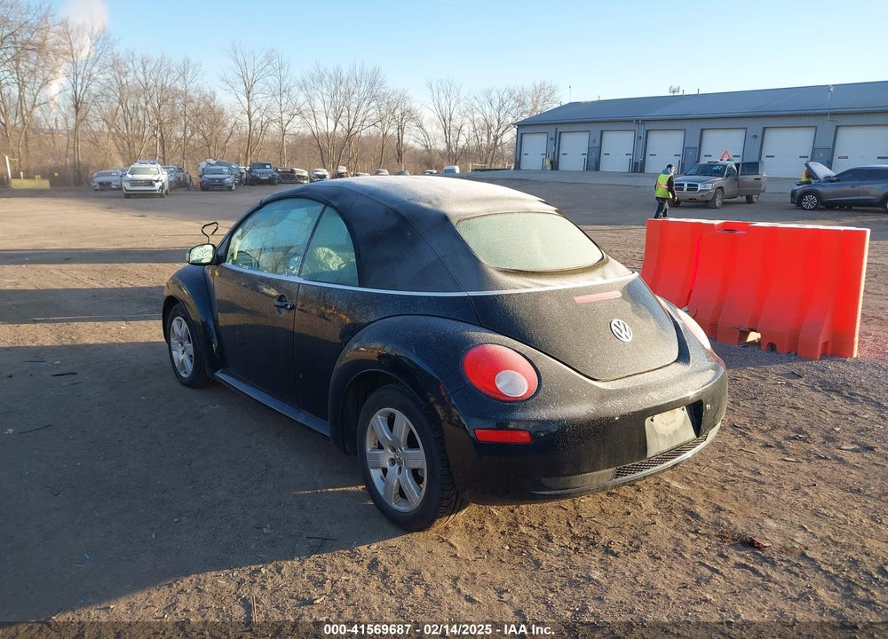 2007 VOLKSWAGEN NEW BEETLE VIN: 3VWRF31Y07M416355