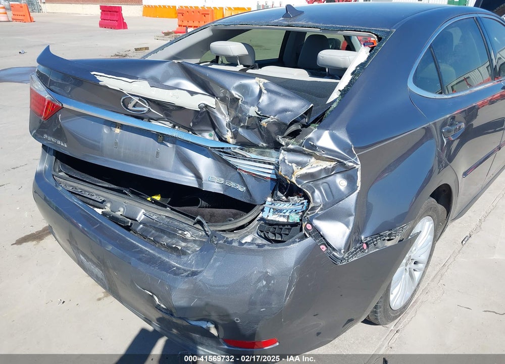 2014 LEXUS ES 350 VIN: JTHBK1GG5E2084502