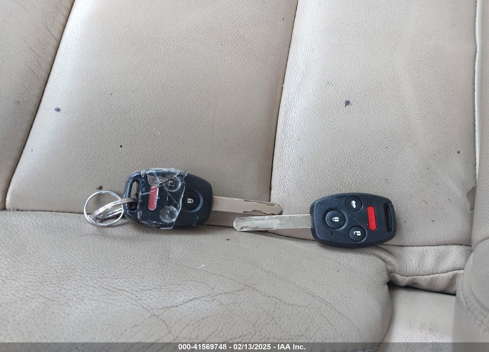2008 HONDA ACCORD 3.5 EX-L VIN: 1HGCP368X8A031576