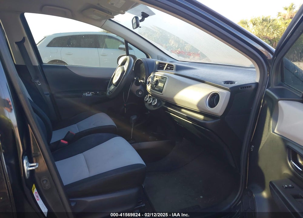 2012 TOYOTA YARIS VIN: JTDKTUD34CD526608