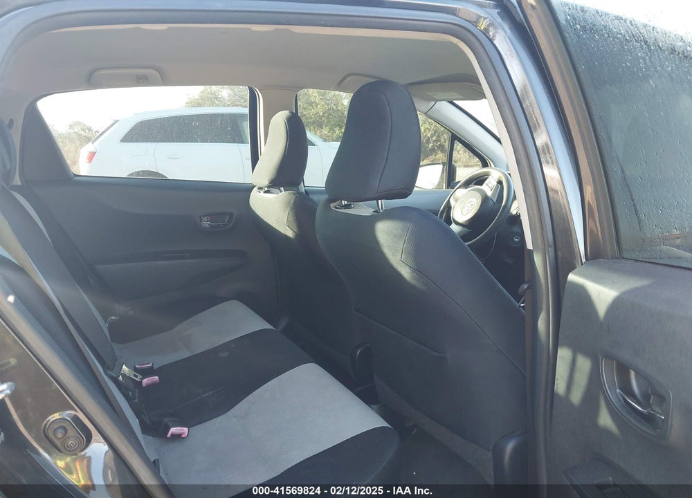2012 TOYOTA YARIS VIN: JTDKTUD34CD526608