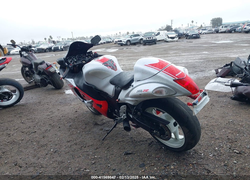 2018 SUZUKI GSX1300 RA VIN: JS1GX72B2J2100988