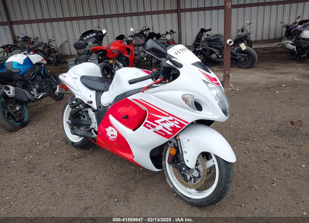 2018 SUZUKI GSX1300 RA VIN: JS1GX72B2J2100988