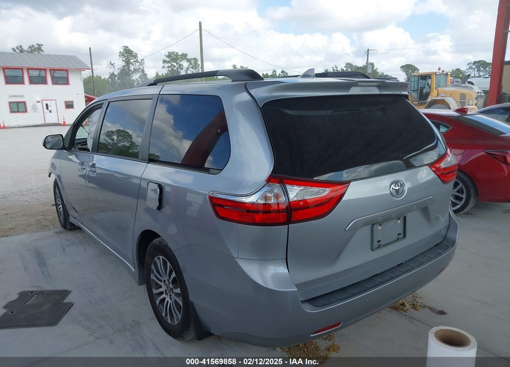 2018 TOYOTA SIENNA XLE/XLE PREMIUM/LIMITED/LIMITED PREMIUM VIN: 5TDYZ3DC4JS941562