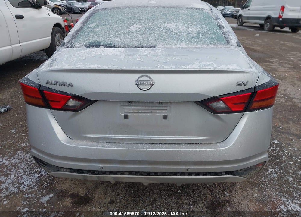 2024 NISSAN ALTIMA SV FWD VIN: 1N4BL4DVXRN340243