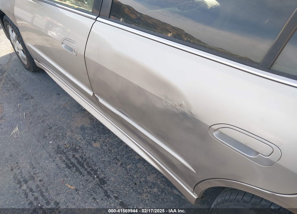 2002 HONDA ACCORD 2.3 EX VIN: JHMCG66042C025938