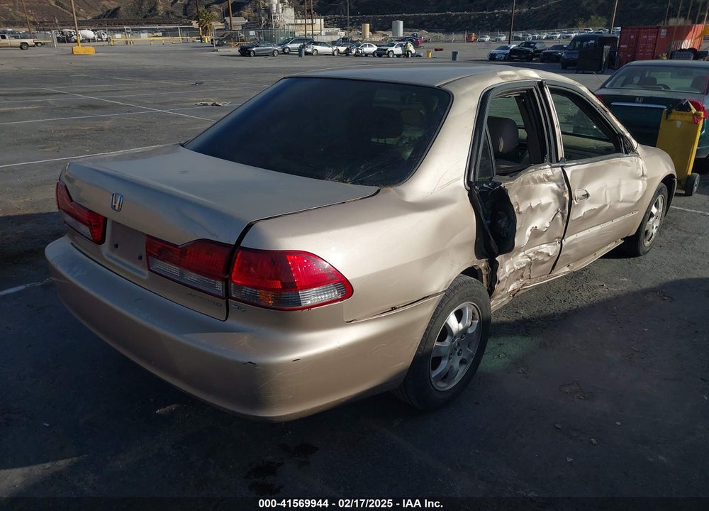 2002 HONDA ACCORD 2.3 EX VIN: JHMCG66042C025938