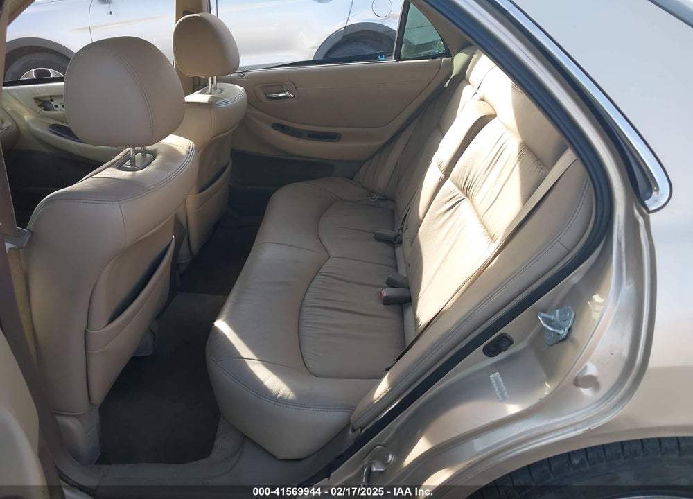 2002 HONDA ACCORD 2.3 EX VIN: JHMCG66042C025938