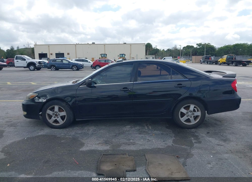 2002 TOYOTA CAMRY VIN: 4T1BF30K12U007329