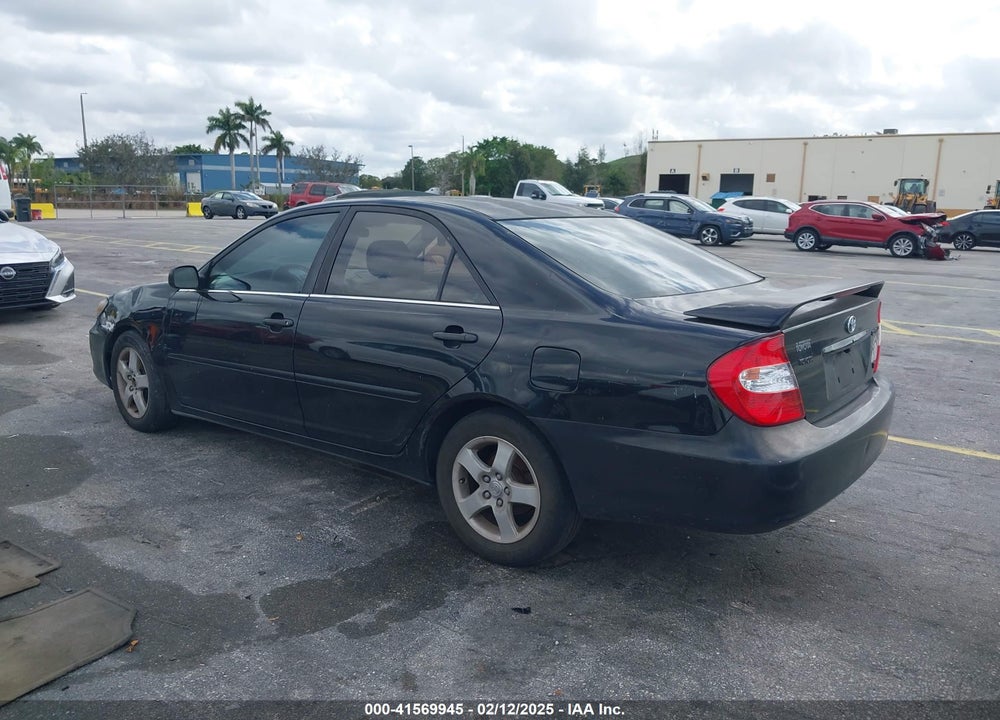 2002 TOYOTA CAMRY VIN: 4T1BF30K12U007329