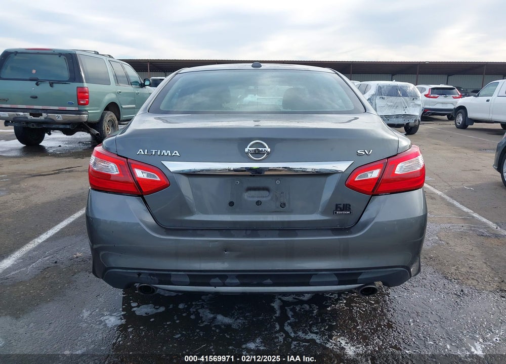 2017 NISSAN ALTIMA VIN: 1N4AL3AP5HC256806