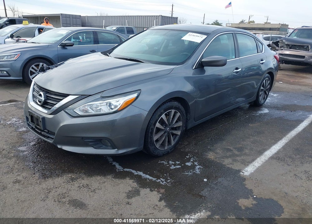 2017 NISSAN ALTIMA VIN: 1N4AL3AP5HC256806