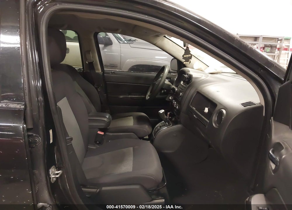 2010 JEEP COMPASS SPORT VIN: 1J4NF4FB0AD501897