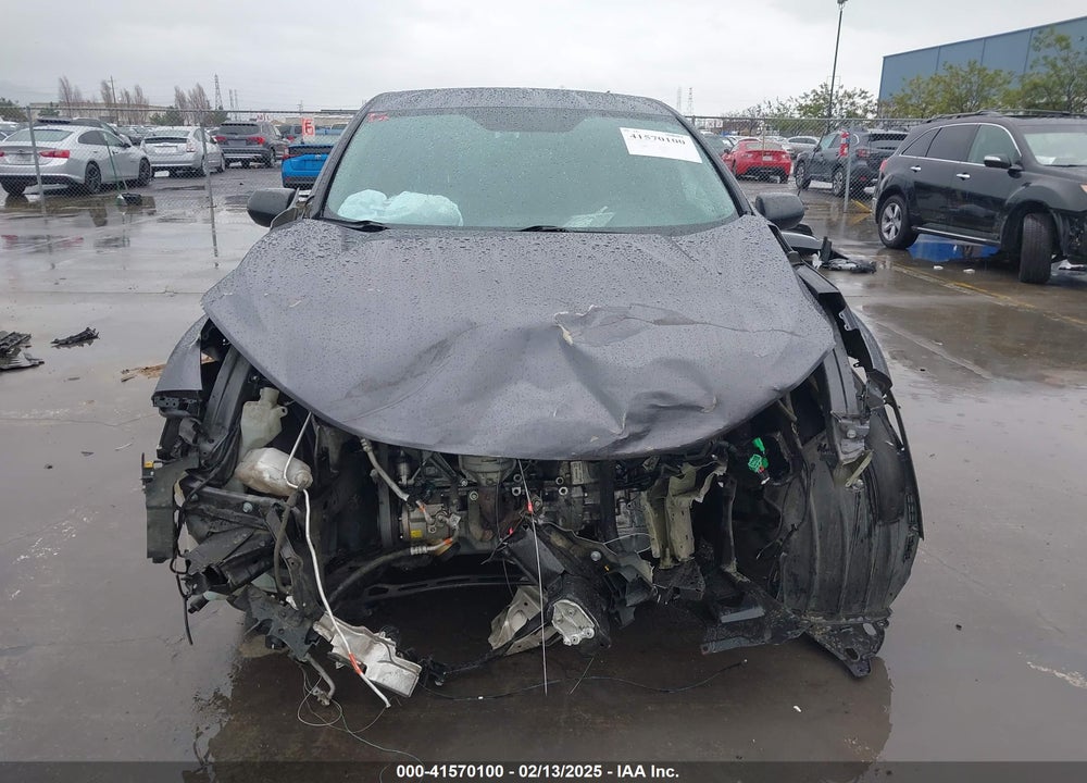 2019 HONDA CR-V LX VIN: 2HKRW5H35KH407318