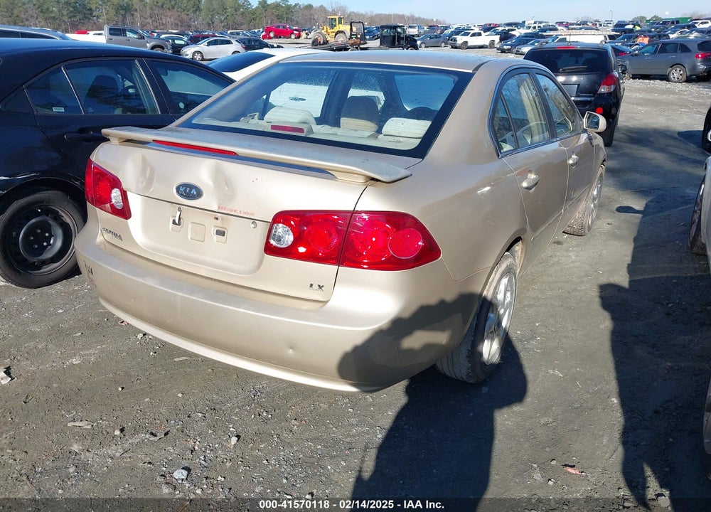 2008 KIA OPTIMA VIN: KNAGE123385234304