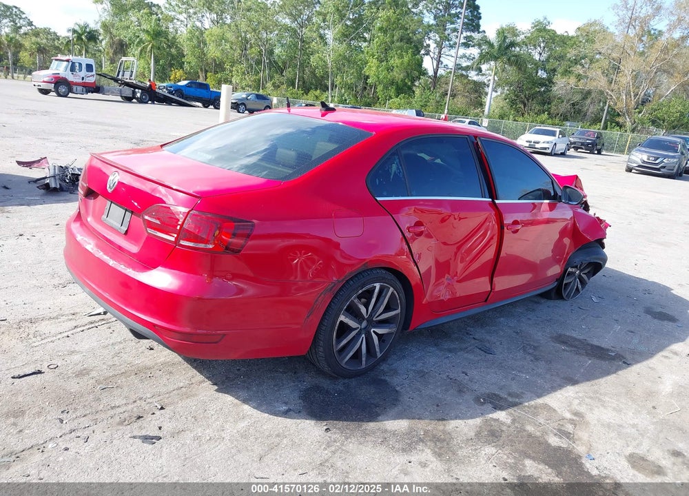2014 VOLKSWAGEN JETTA VIN: 3VW4S7AJ3EM208645