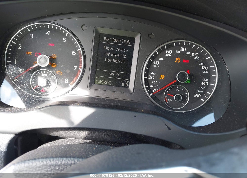 2014 VOLKSWAGEN JETTA VIN: 3VW4S7AJ3EM208645