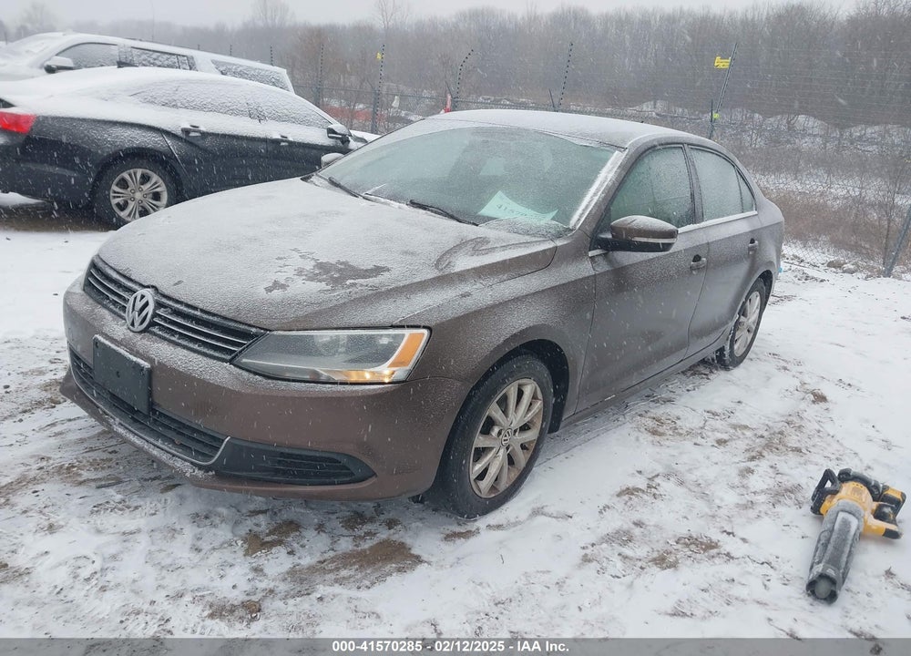 2014 VOLKSWAGEN JETTA VIN: 3VWD17AJ5EM357982